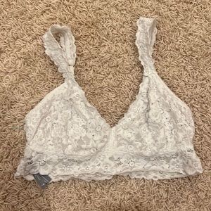 While lace Aerie bralette